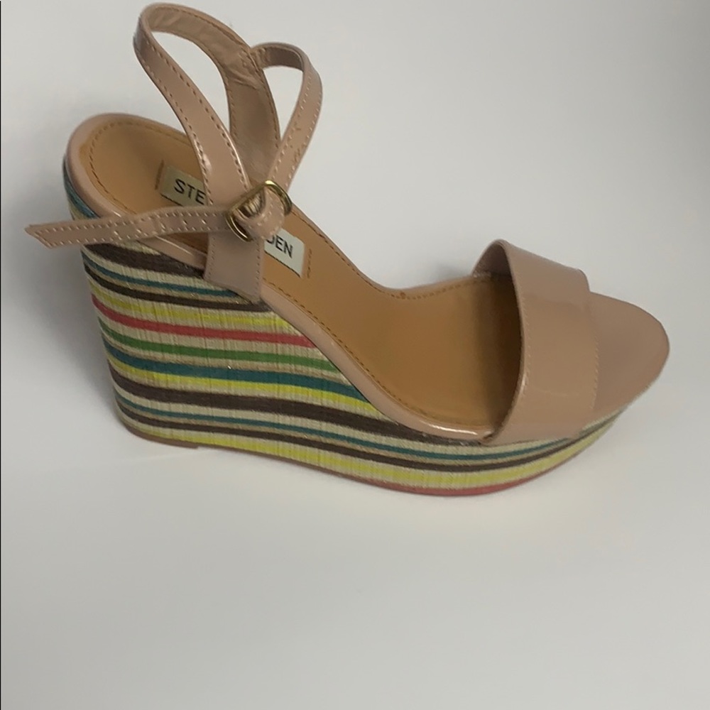 Steve Madden nude platforms sandals - Picture 3 of 11